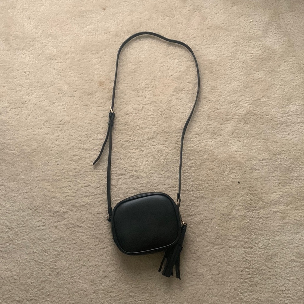 Forever 21 cross body purse